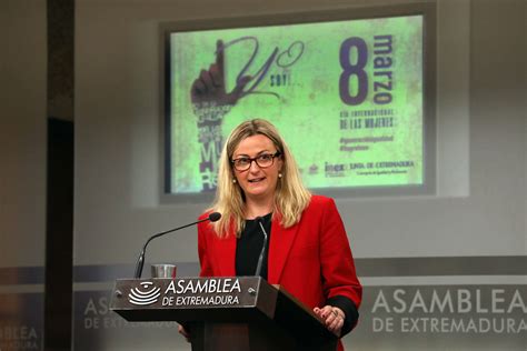 Fotos La Asamblea Defiende La Responsabilidad De Caminar Juntas Y