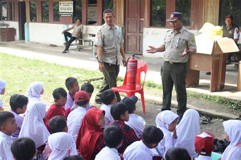 Bpbd Edukasi Kebencanaan Terhadap Pelajar Di Loa Kumbar Busamid