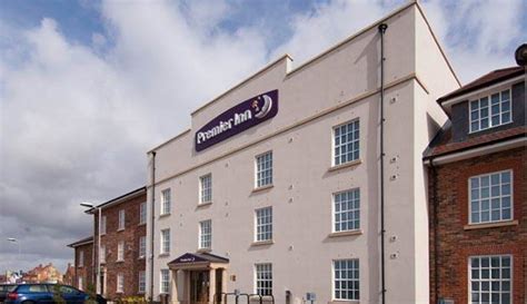 Bedford Hotels | Book Hotels In Bedford (A421) | Premier Inn