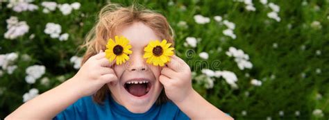 76195 Flowers Eyes Stock Photos Free And Royalty Free Stock Photos