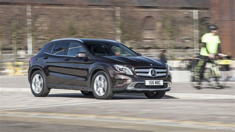 2015 Mercedes Benz Gla 200 Cdi Uk Version Front Caricos