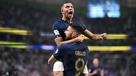 Superstars Mbapp Und Giroud Schie En Frankreich Ins Wm Viertelfinale