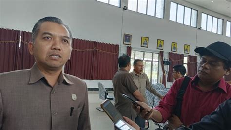 Lpg Kg Di Kuala Pembuang Langka Dprd Minta Pemda Komunikasi Ke