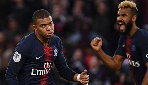 PSG Star Kylian Mbappe knackt Alterstorrekord Jüngster Ligue 1 Spieler