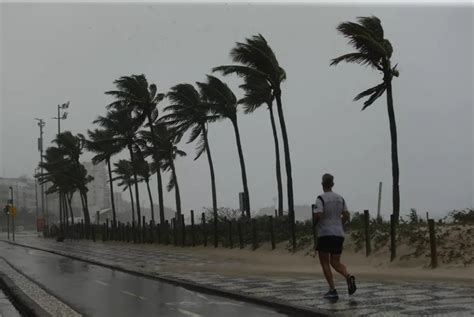 Rio Tem Chuva E Queda Na Temperatura Passagem De Frente Fria Veja