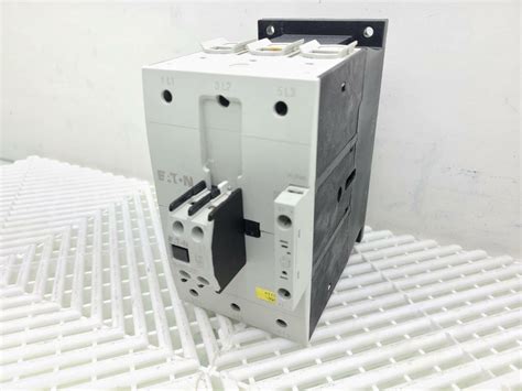 Eaton Dilm Xtce D Contactor W Dilm Xhi Auxiliary Contact