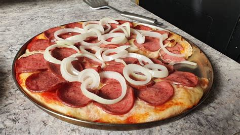 Gastronomia No PAT Ensina Fazer Pizza Calabresa Cebola