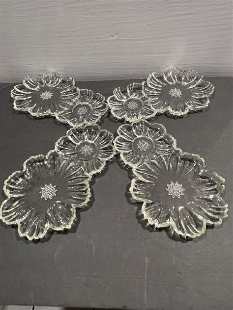 4 Vintage Hazel Atlas Daisy Glass Plates Sandwich Dish Circa Etsy