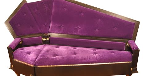 Toxiferous Designs: Coffin Couch