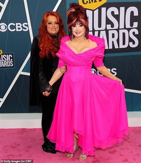 Wynonna Judd Says Last Time She Sang With Mom Naomi She Was Nervous