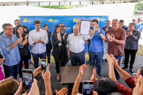 Ibaneis Entrega Cobertura De Quadra Em Samambaia