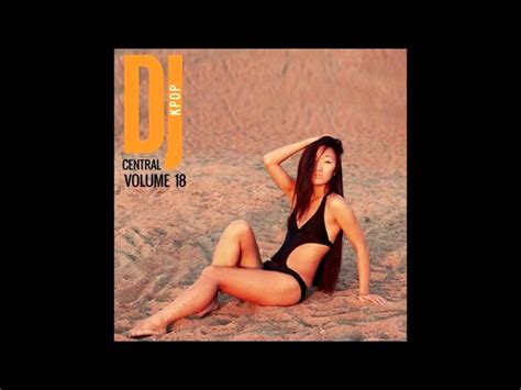 7 Hot Sexy Lucia Cifarelli Bikini Pics