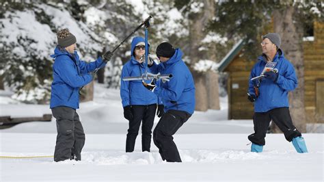 Officials Report 'Significant' California Snowpack, But Temper Drought ...