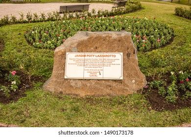 Jardim Poty Lazzarotto - 4 Poty lazzarotto garden 图片、库存照片和矢量图 | Shutterstock