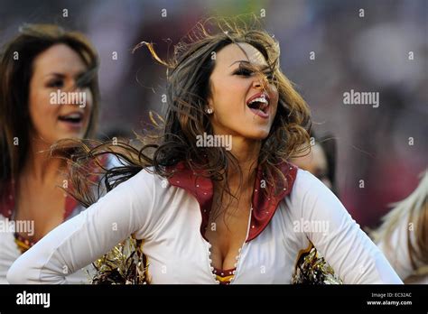 Dec 07 2014 Washington Redskins Cheerleaders Perform During The