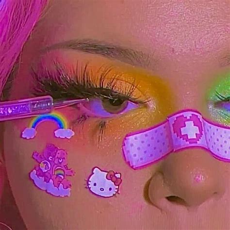 можно подписочку🤕💨 Cute Eye Makeup Swag Makeup Cool Makeup Looks