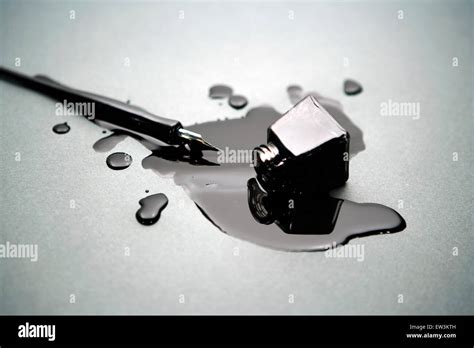 Pen Ink Spill Hi Res Stock Photography And Images Alamy