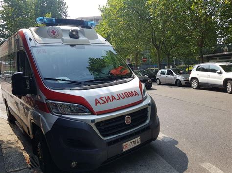 Incidente Ad Asti Motociclista Muore Nello Scontro Con Un Auto