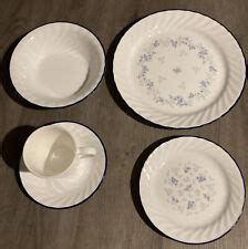 Discontinued Corelle Blue Fleur Dinnerware