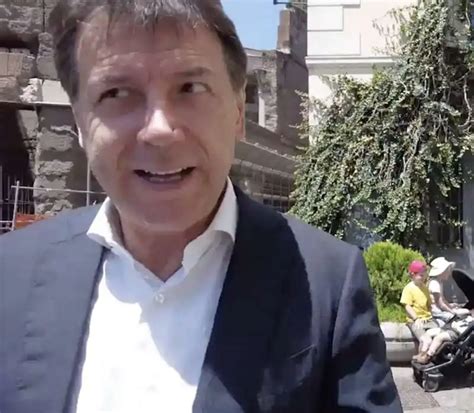 Giuseppe Conte Prima Dell Incontro Con Beppe Grillo All Hotel Forum