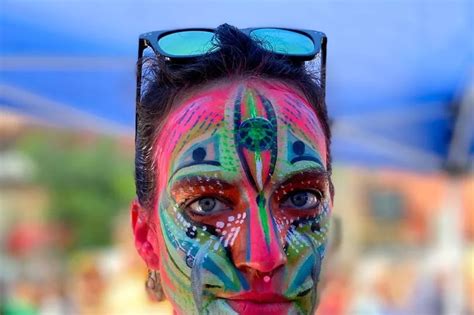 Models Take City By Storm As They Strip Completely Naked With Wild Bodypaint Designs Daily Star