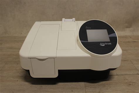 Biochrom Libra S60 UV Vis Spectrophotometer LabMakelaar Benelux