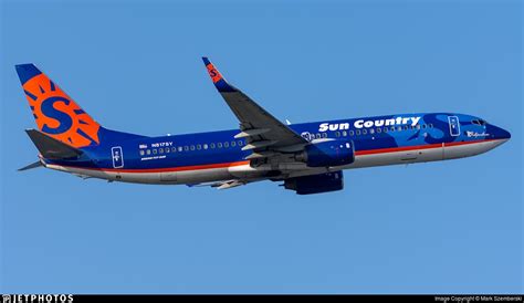 N Sy Boeing K Sun Country Airlines Mark Szemberski