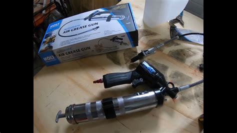 Harbor Freight Holt Automatic Air Grease Gun Review With Locking Grease Coupler Cbh Youtube