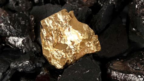 mysterious black gold al romaizan