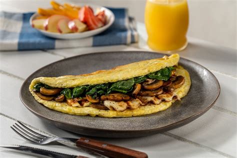 Omelette de Blancs d Œufs aux Champignons à l Ail