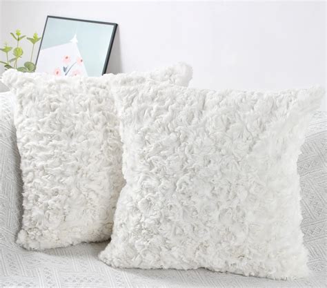 Niulaa Set Of 2 Faux Fur Cushion Covers 50x50 Cm White Decorative