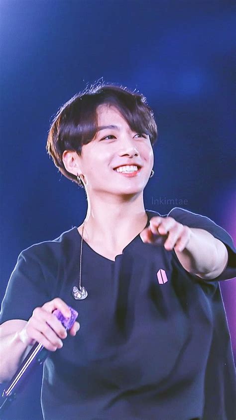 Bts Jungkook Smiling Jungkook Smile Hd Phone Wallpaper Pxfuel