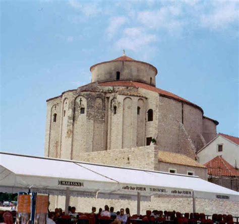 Church Of Saint Donatus A Zadar Zadarska Cimitero Find A Grave