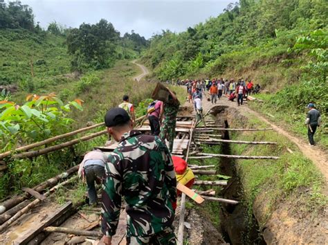 Media Budaya Indonesia Atasi Kesulitan Masyarakat Perbatasan Satgas