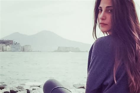 Napoli Funerali Di Antonella Fragiello L Ex Finalista Di Miss Italia