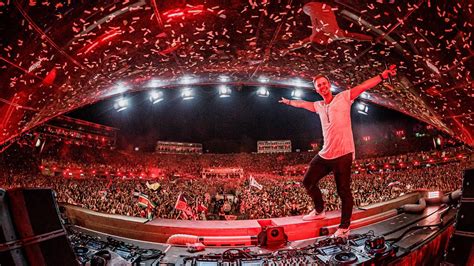 Armin Van Buuren Live At Tomorrowland Weekend Youtube