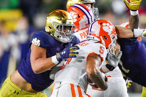 Notre Dame Beats Clemson Tigers In Dominating Fashion Sports