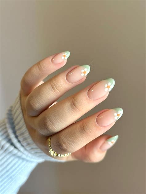 Daisy Nails Nel Unghie Verde Menta Unghie Verdi Unghie Idee