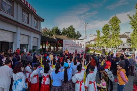 「暢遊成都·體驗非遺」第七屆中國成都國際非物質文化遺產節大林非遺進社區實踐活動隆重舉行 每日頭條