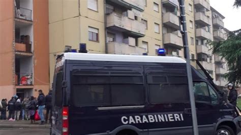 Via Bolla A Milano Parte Il Maxi Sgombero Nelle Case Popolari Gli