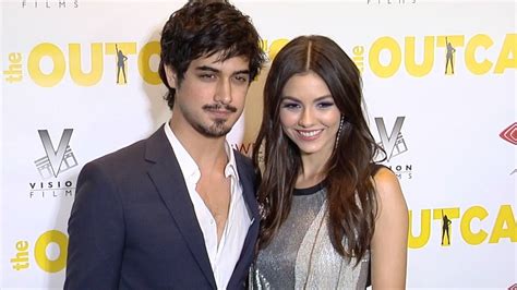 Victoria Justice And Avan Jogia The Outcasts Premiere Red Carpet