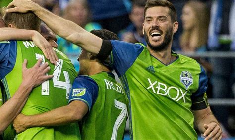 Sounders captain Brad Evans a game-time decision for L.A. Galaxy ...