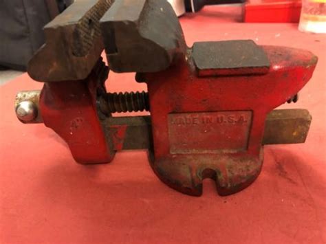 Nice Vintage Brink And Cotton 174 Bench Vise 4 Jaws With Rear Anvil