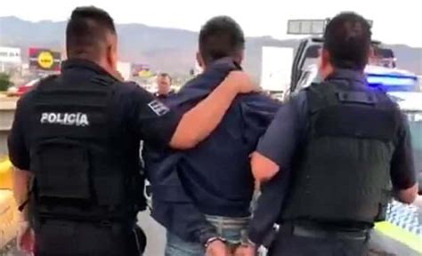 Policías evitan que hombre salte del Dist Juárez