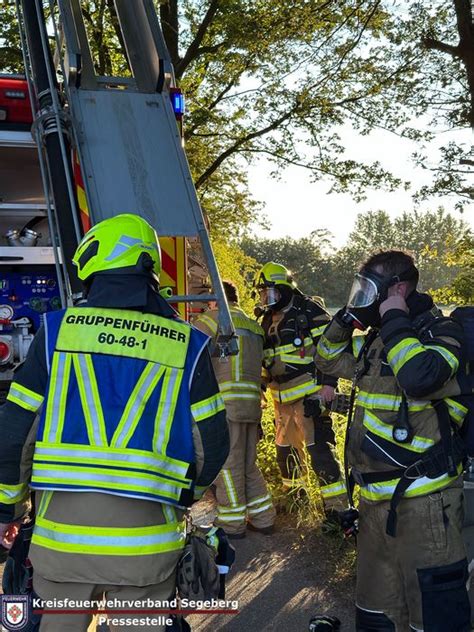 Kreisfeuerwehrverband Segeberg Einsatz Holzschuppen Im Vollbrand