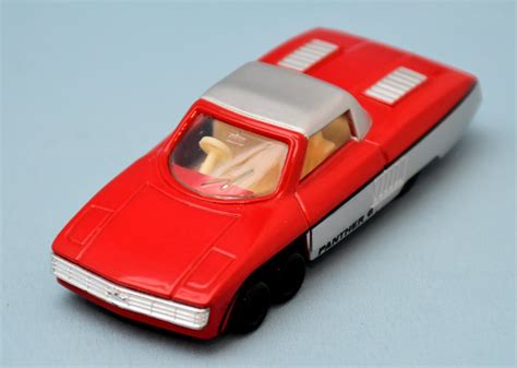 Tomy Blue Box Made In Japan Tomica Panther Red Silver F