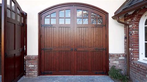 Swinging Garage Door Services In California Tungsten Royce