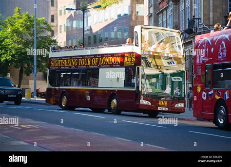 Double Decker Tour Bus London Hi Res Stock Photography And Images Alamy