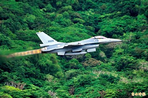 空軍天龍演習開打 F 16v首度參演 政治 自由時報電子報