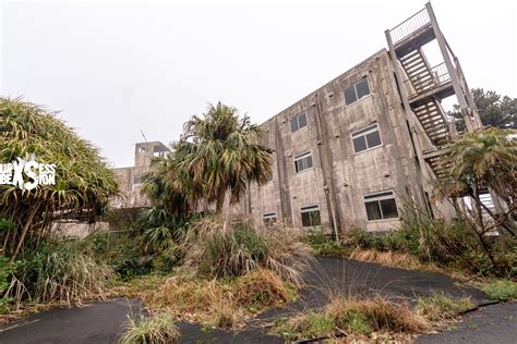 Hachijo Onsen Hotel - Abandoned Japan - Haikyo - Photography